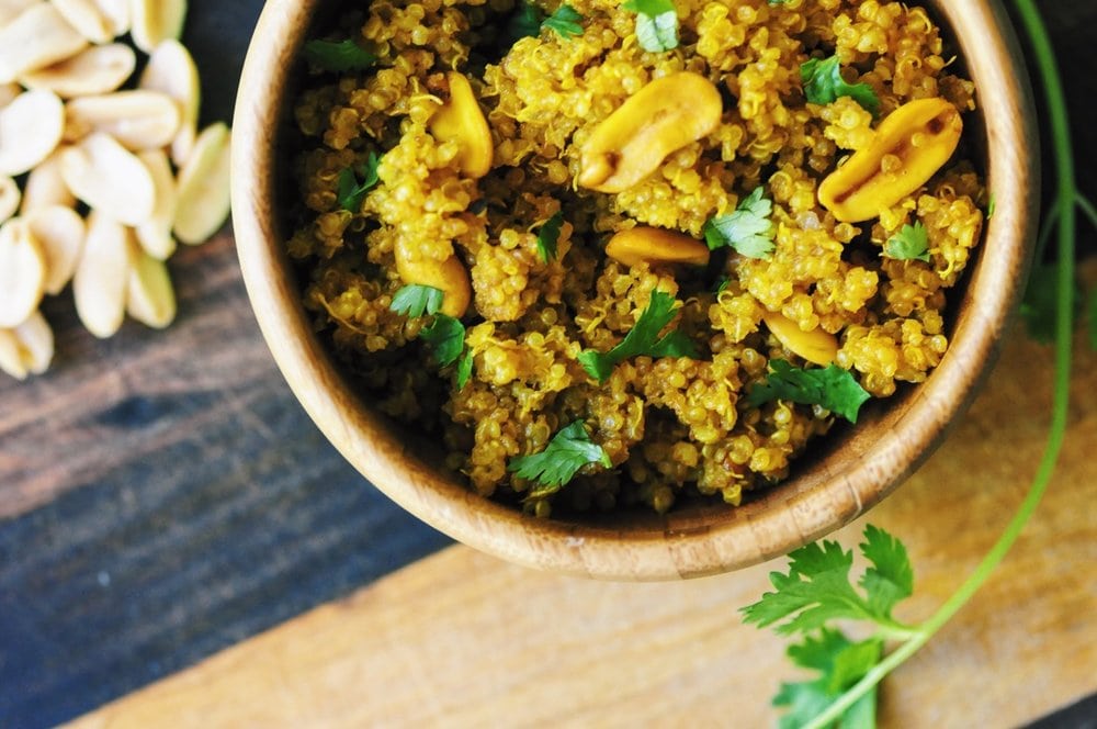  A super flavorful, healthy, and delicious Sweet and Spicy Quinoa Peanut Stir Fry! Gluten-free, vegan and perfect for lunch or dinner. #quinoastirfry #peanutstirfry #vegandinner #glutenfree #sweetandspicy #healthylunch 