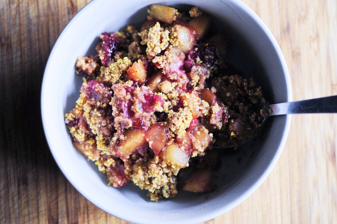Strawberry Apple Crisp with Polenta (Gluten-Free, Vegan) 11 polenta crisp recipe in a white bowl