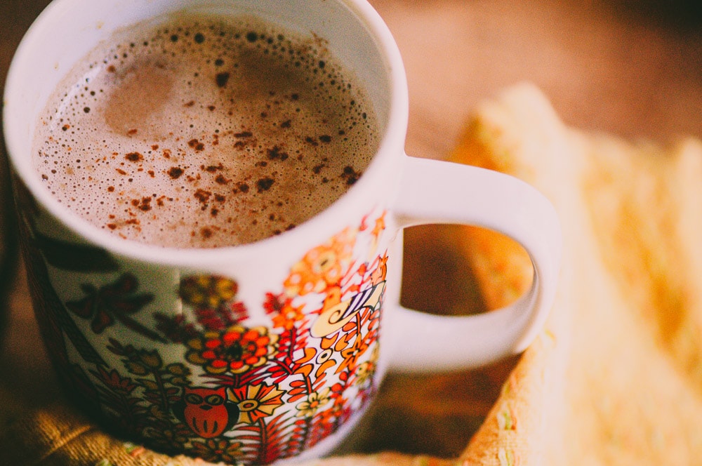  A warm, healthy, tasty, comforting and nourishing take on hot chocolate. Vegan, gluten-free and full of heart-healthy cacao, delicious cardamom, and protein-rich tahini. The perfect winter beverage! #hotchocolate #hotcocoa #cacao #tahini #healthy #warmbeverage #christmasdrink #cardamom #vegan 