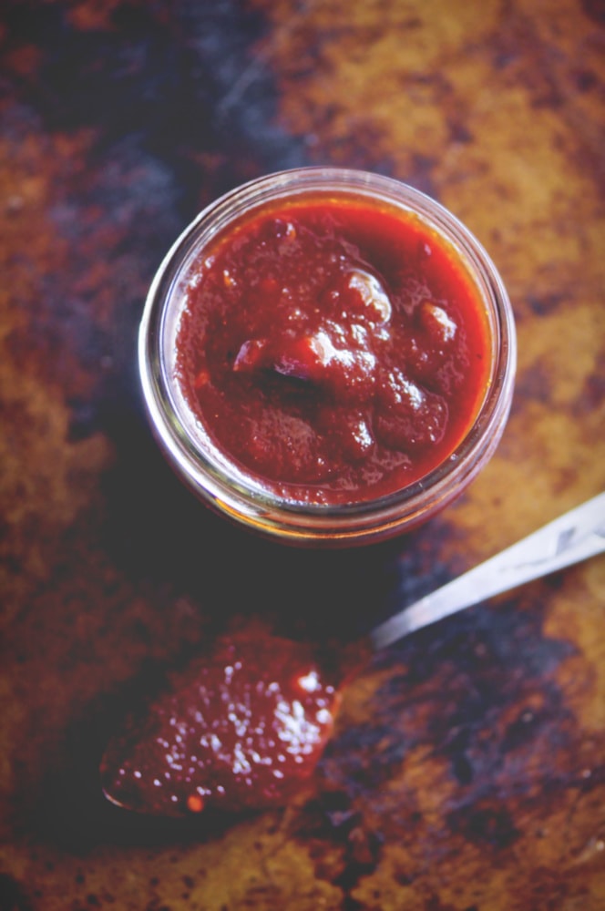  An easy, healthy, and delicious Vegan BBQ Sauce. It is slightly spicy, subtly sweet and oh so TASTY! #veganbbqsauce #veganbarbecuesauce #bbqsauce #barbecuesauce 