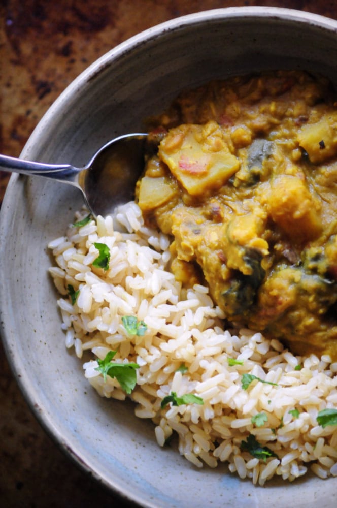  Easy, healthy, and comforting Instant Pot Red Lentil & Potato Curry! This delicious Indian-style pressure cooker meal is gluten-free, vegan, and packed with delicious warming spices ready to complement your favorite grain and/or bread! #instantpotcurry #instantpotredlentils #instantpotpotatoes #pressurecookercurry #instantpot #indianfood #vegancurry  