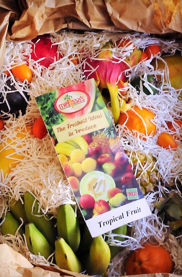  Review: Melissa's Produce Exotic and Tropical Fruit Sampler Box - A product review of Melissa's Produce's Exotic and Tropical Fruit Sampler Box. | #fruit #tropical #exotic #stilllife #box #gift #melissasproduce #review #productreview #persimmon #pomegranate #mango #pineapple #dragonfruit #kumquat #feijoa 