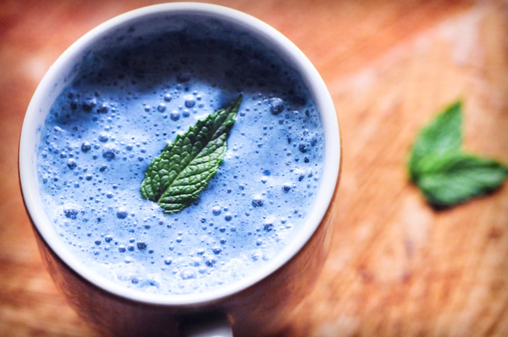  This gluten-free & vegan Double Blue Peppermint Moon Milk makes for one soothing & delicious antioxidant-rich brew perfect for those stressful days and sleepless nights . #moonmilk #bluemoonmilk #blueberrymoonmilk #peppermintmoonmilk #sleepelixir #ayurveda #lechedeluna #bluebutterflypeapowder 