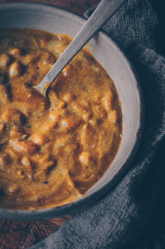  This Instant Pot Golden Milk White Bean Soup makes for one healthy, hearty, comforting and delicious pressure-cooker meal! #instantpotsoup #instantpotwhitebeans #instantpotwhitebeansoup #goldenmilksoup #instantpotgoldenmilk #veganinstantpotrecipes 