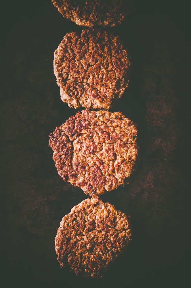  This easy and healthy Baked Carrot and Walnut Falafel makes for one delicious high-protein and high-fiber vegan gluten-free meal, side, or snack! It pairs well with my  Turmeric and Cilantro Sunflower Seed Sauce.  #bakedfalafel #falafelpatties #walnutfalafel #carrotfalafel #veganfalafel #glutenfreefalafel #veggieburgers 