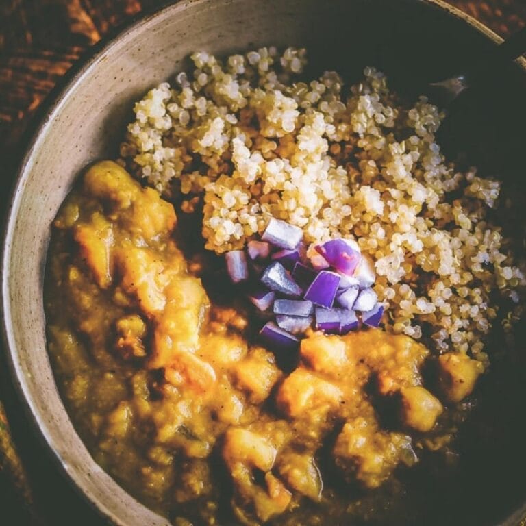 Instant Pot Lentil Chickpea Curry
