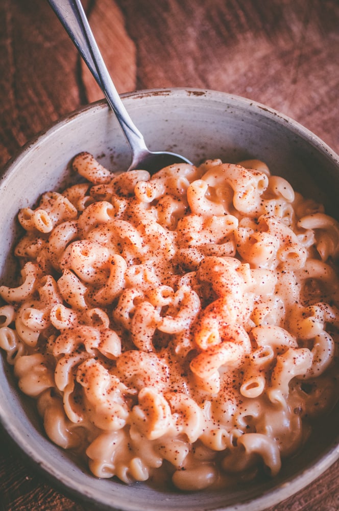  This Gluten-Free Instant Pot Cheesy Chipotle Pasta makes for one super easy, healthy, and delicious dish that can be made in just about 10 minutes! #instantpot #instantpotmacncheese #chipotlepasta #cheesy #glutenfreepasta #instantpotnoodles 