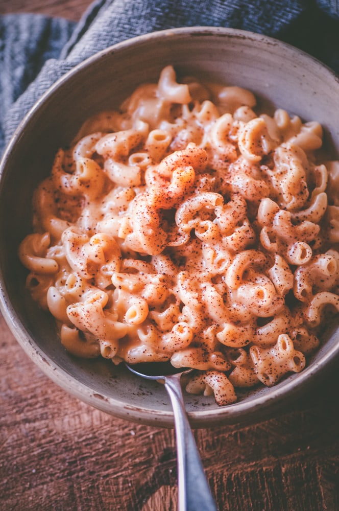  This Gluten-Free Instant Pot Cheesy Chipotle Pasta makes for one super easy, healthy, and delicious dish that can be made in just about 10 minutes! #instantpot #instantpotmacncheese #chipotlepasta #cheesy #glutenfreepasta #instantpotnoodles 