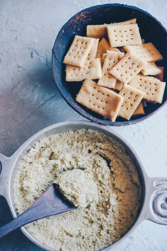  This super creamy and flavorful vegan cheese is made with sunflower seeds, pumpkin seeds or a blend for a super quick, easy and versatile vegan cheese recipe that is vegan, dairy-free, soy-free, nut-free, sugar-free and KETO! #vegancheese #vegancheeserecipe #seedcheese #easyvegancheese #vegancreamcheese 