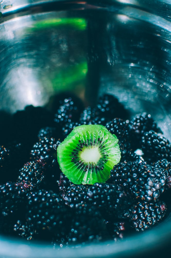  How-to make Mini Blackberry Kiwi Galettes -  These gluten-free vegan mini rustic pies are filled with juicy blackberries and tart kiwi for a fun twist! Easy, healthy, and delicious galettes are at your fingertips! #galette #galettes #minipies #rusticepies #kiwi #blackberries #glutenfreepie #veganpie #kiwipie  