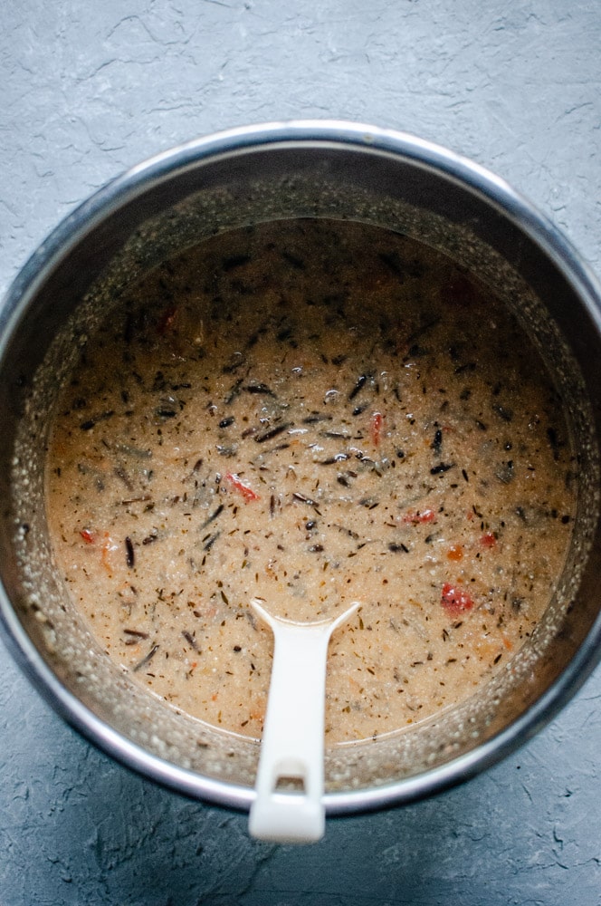  How to make wild rice soup - Vegan Instant Pot Wild Rice Soup (Gluten-Free) - An easy and healthy vegetarian wild rice soup with a creamy cashew base, perfect for a bowl of autumn comfort! This pressure cooker wild rice soup is bursting with beautiful flavors and textures! Made with lovely ingredients from iHerb + a discount! #sponsored #iherb #wildrice #wildricesoup #veganwildricesoup #vegetarianwildrice soup #instantpotwildrice 