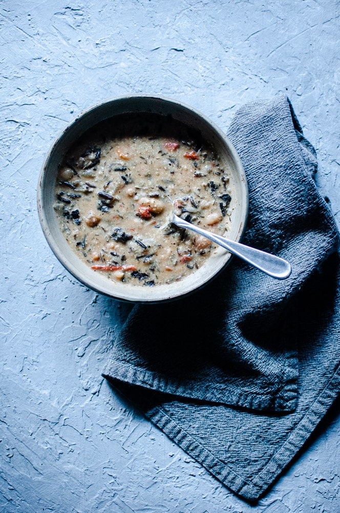  How to make wild rice soup - Vegan Instant Pot Wild Rice Soup (Gluten-Free) - An easy and healthy vegetarian wild rice soup with a creamy cashew base, perfect for a bowl of autumn comfort! This pressure cooker wild rice soup is bursting with beautiful flavors and textures! Made with lovely ingredients from iHerb + a discount! #sponsored #iherb #wildrice #wildricesoup #veganwildricesoup #vegetarianwildrice soup #instantpotwildrice 
