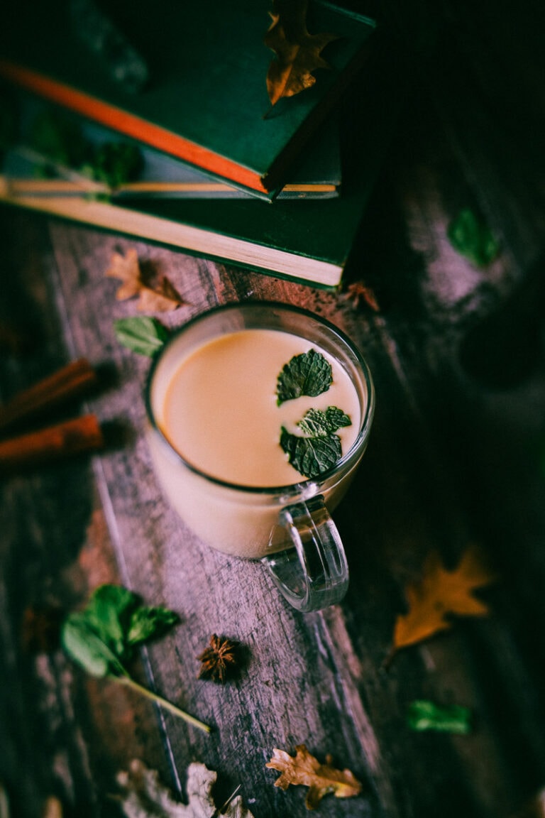 Cozy Peppermint Chai Recipe MOON and spoon and yum
