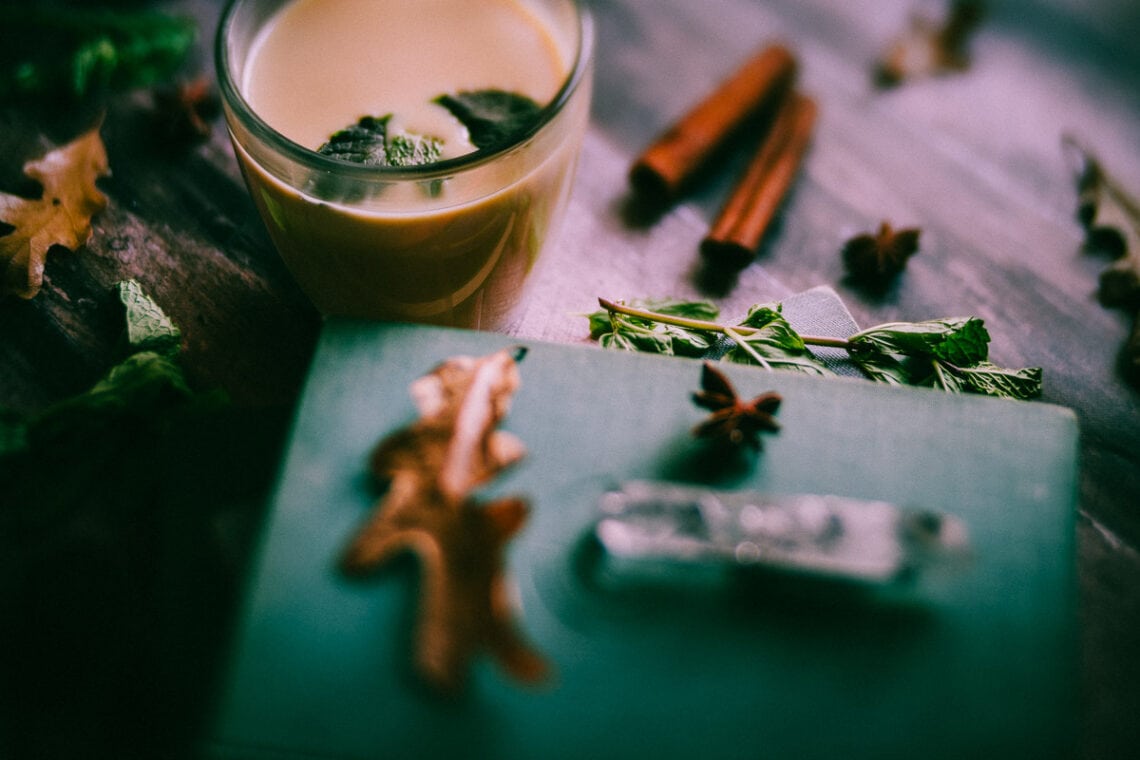 Cozy Peppermint Chai Recipe MOON and spoon and yum