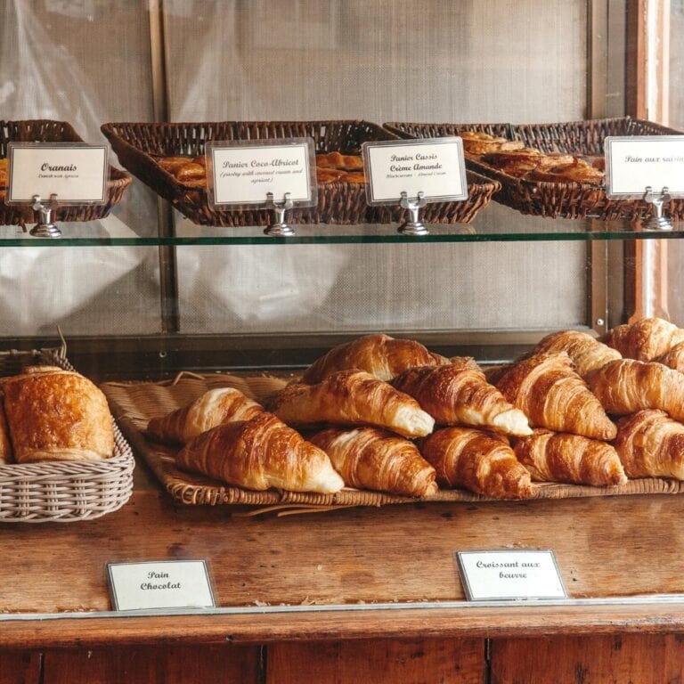 Amazing Gluten-Free Bakeries in the United States: A Collection