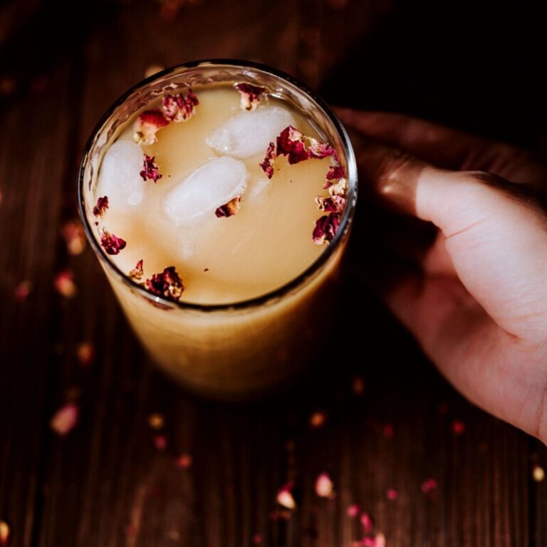 Iced Rose Rooibos Tea Latte