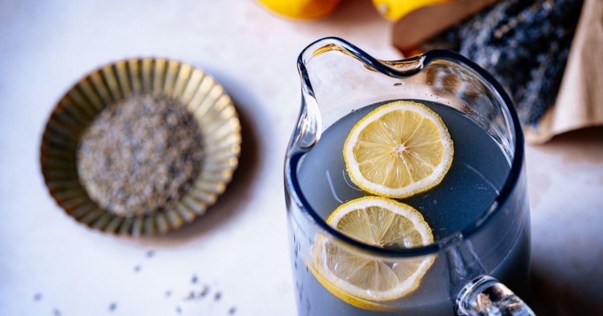 A Refreshing Lavender Lemonade Recipe - MOON and spoon and yum