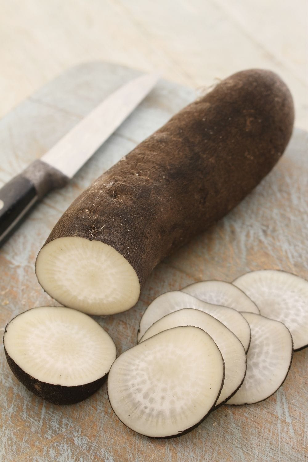 freshly sliced black radish root