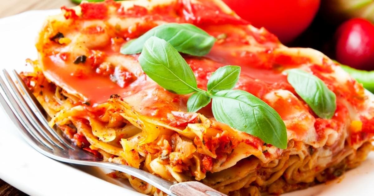 what-to-serve-with-lasagna-besides-salad-moon-and-spoon-and-yum