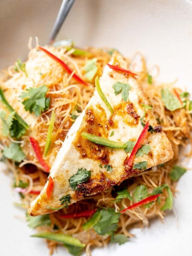 Spicy Baked Tofu Noodles Recipe