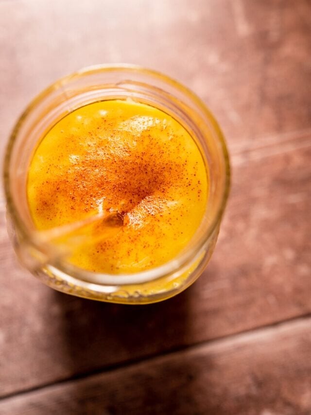 Spicy Golden Milk Mango Smoothie