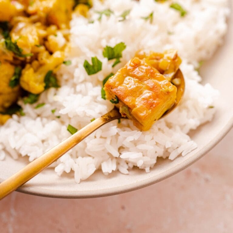 Yellow Tempeh Curry
