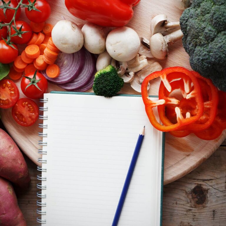 The 10 Best Vegetarian Cookbooks for Kids in 2023!