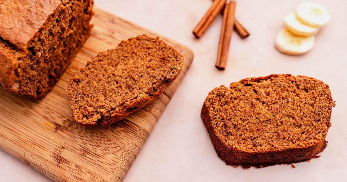 OneBowl Oat Flour Banana Bread MOON and spoon and yum