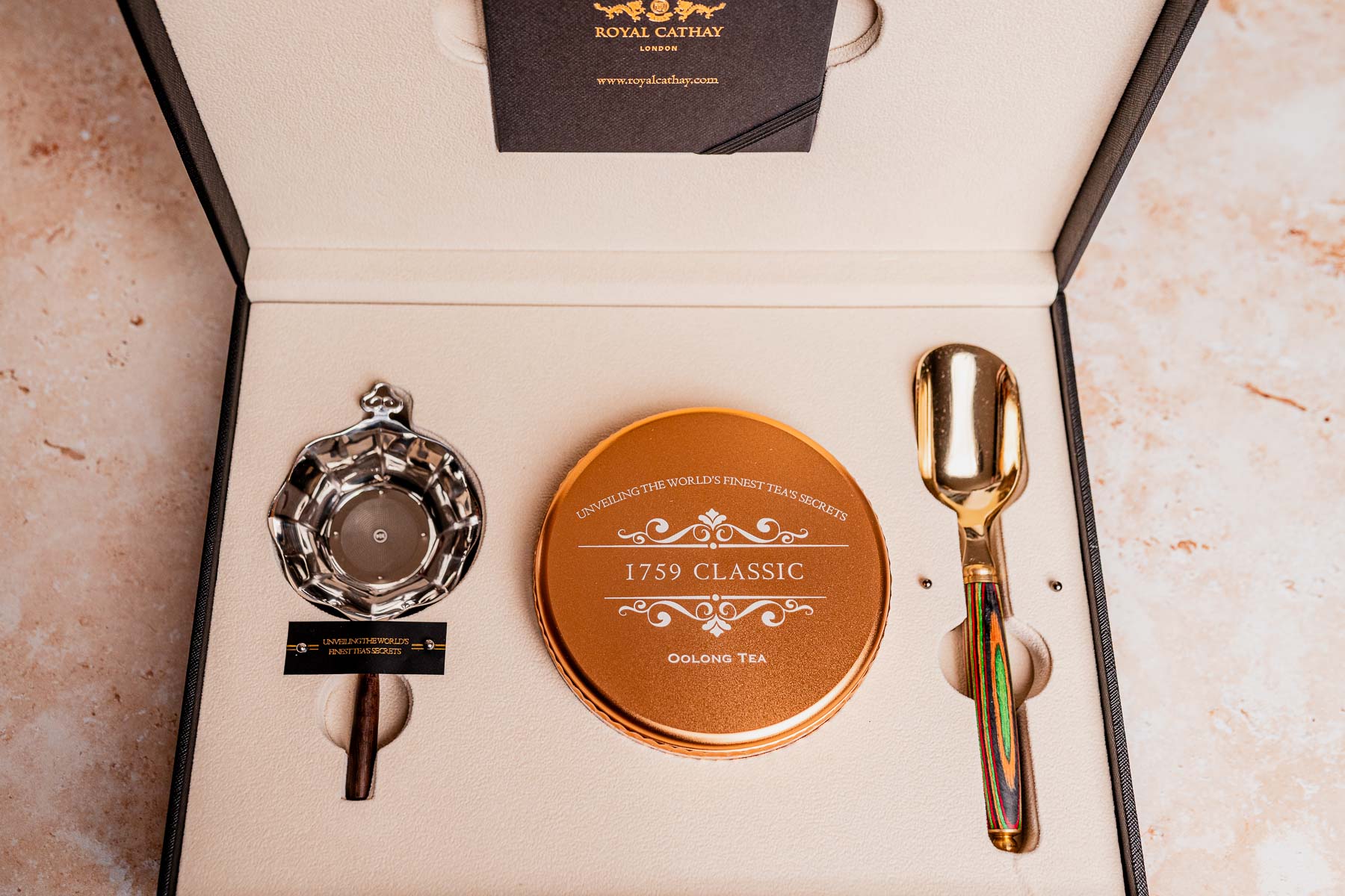 Classic Oolong Tea | Premium Loose Leaf Oolong Tea | Royal Cathay