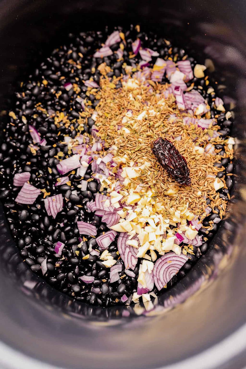 Secret-Ingredient Slow Cooker Black Beans - MOON and spoon and yum