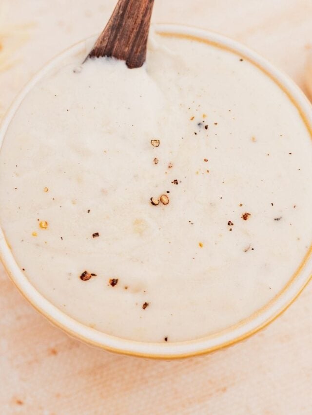 Creamy Garlic Parmesan Sauce