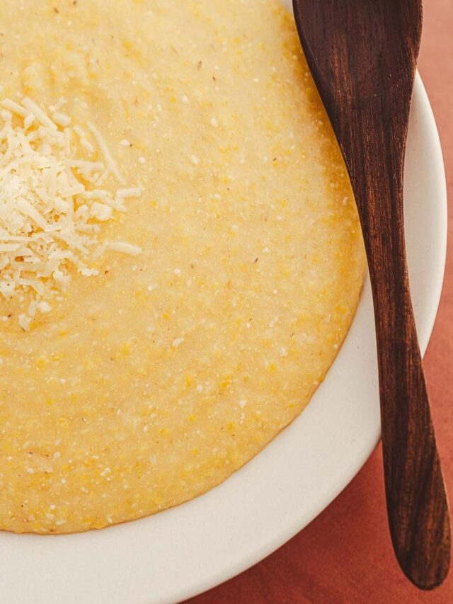 Easy Creamy Mamaliga Recipe (Romanian Polenta)