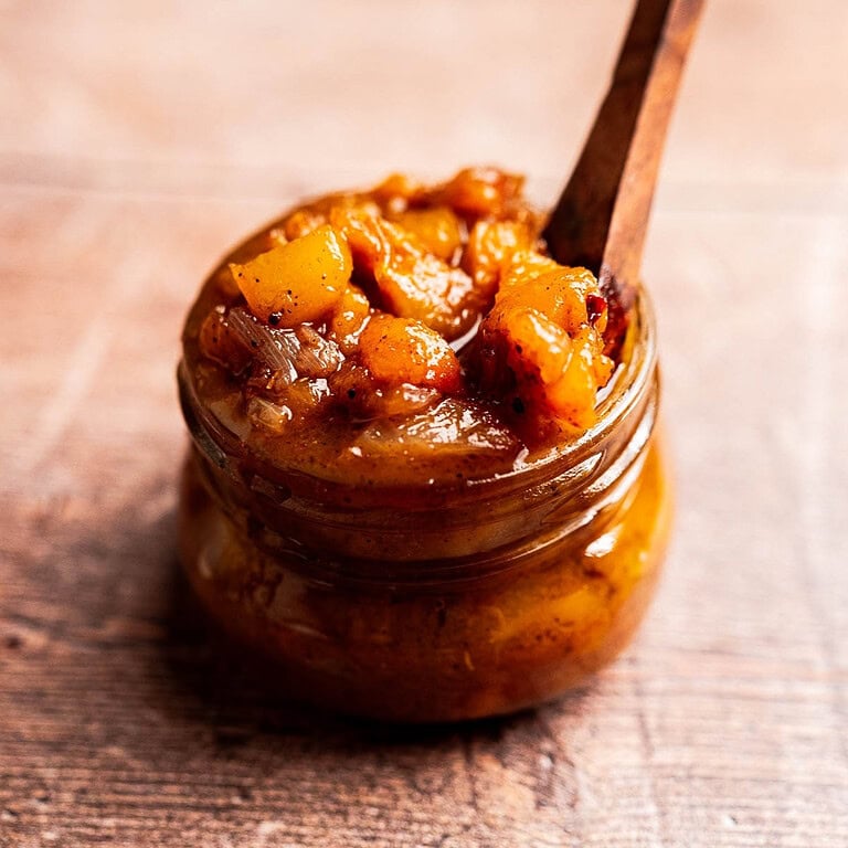 Easy Peach Chutney Recipe