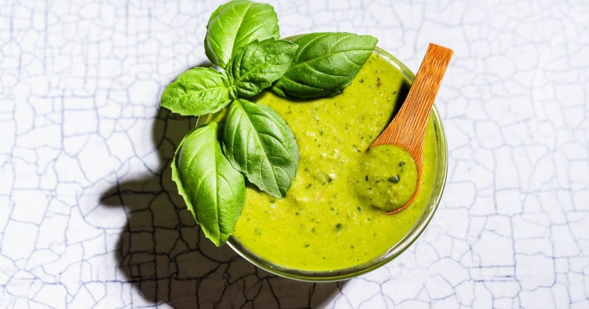Zesty Pesto Salad Dressing Zesty Pesto Salad Dressing